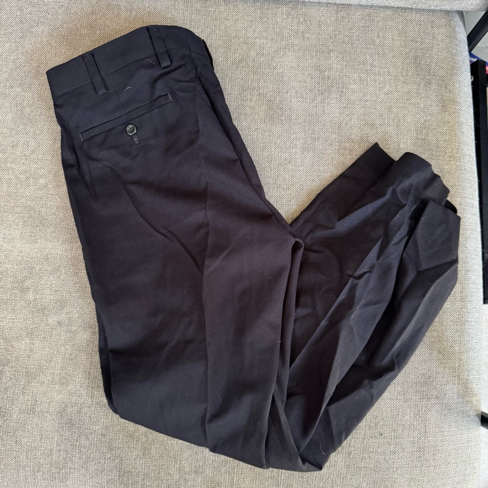 3 for $15 Louis Raphael Classic Black Trousers - size 32